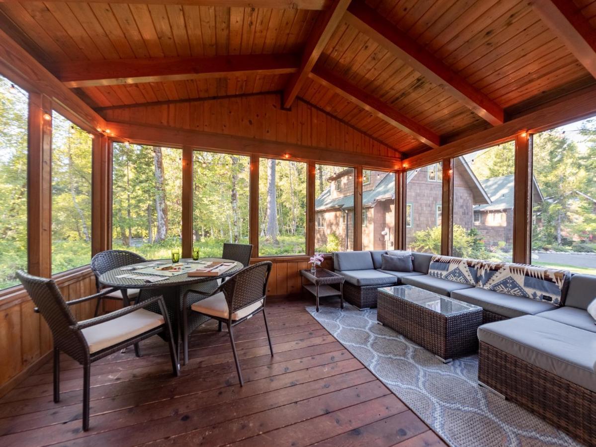 On The River Wooded Bliss Cabin Near Loloma McKenzie Bridge エクステリア 写真