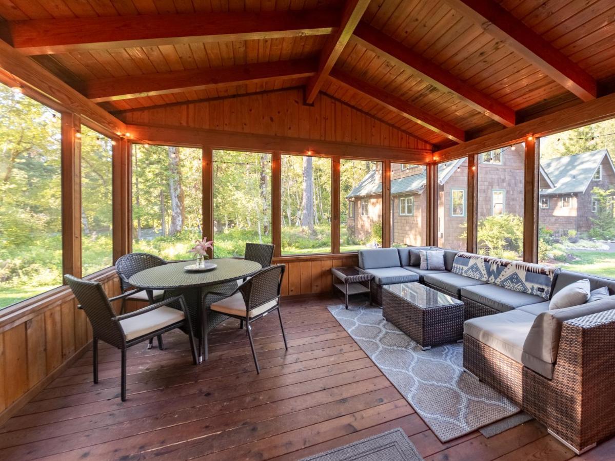 On The River Wooded Bliss Cabin Near Loloma McKenzie Bridge エクステリア 写真